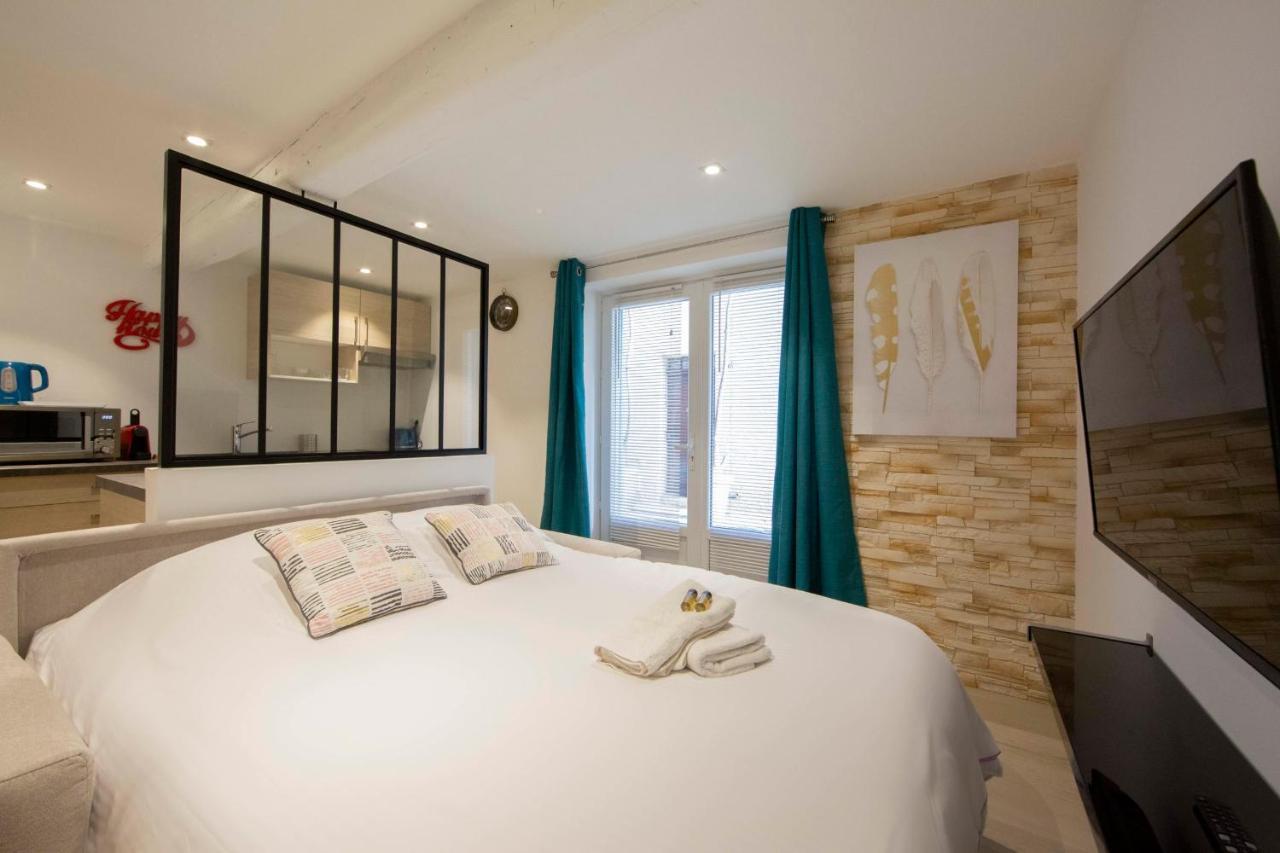 אנטיב Brand-New Atypical Studio In Rue Fourmilliere מראה חיצוני תמונה