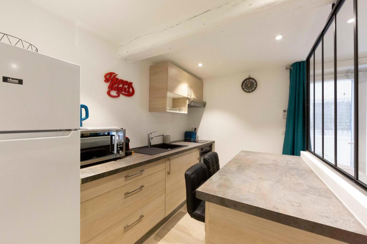 אנטיב Brand-New Atypical Studio In Rue Fourmilliere מראה חיצוני תמונה